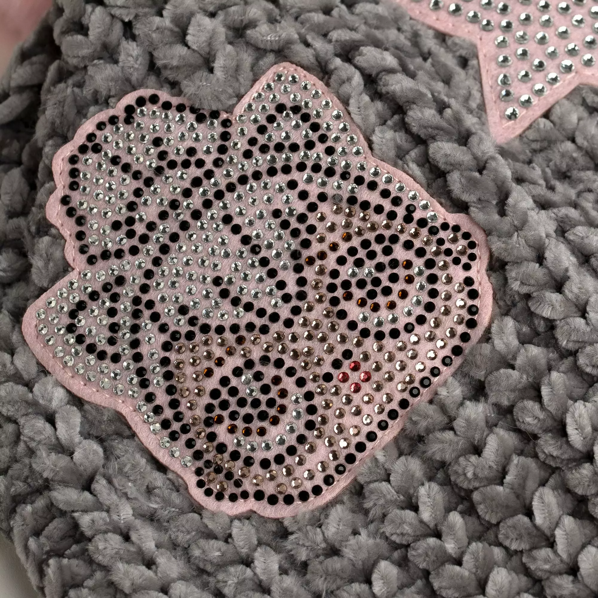 Fashion Accessory Bazaar LLC LOL Surprise Dolls Girls Winter Beanie & Glove Set | Grey 4 Fashion Accessory Bazaar LLC LOL Surprise Dolls Girls Winter Beanie & Glove Set | Grey - Image 2