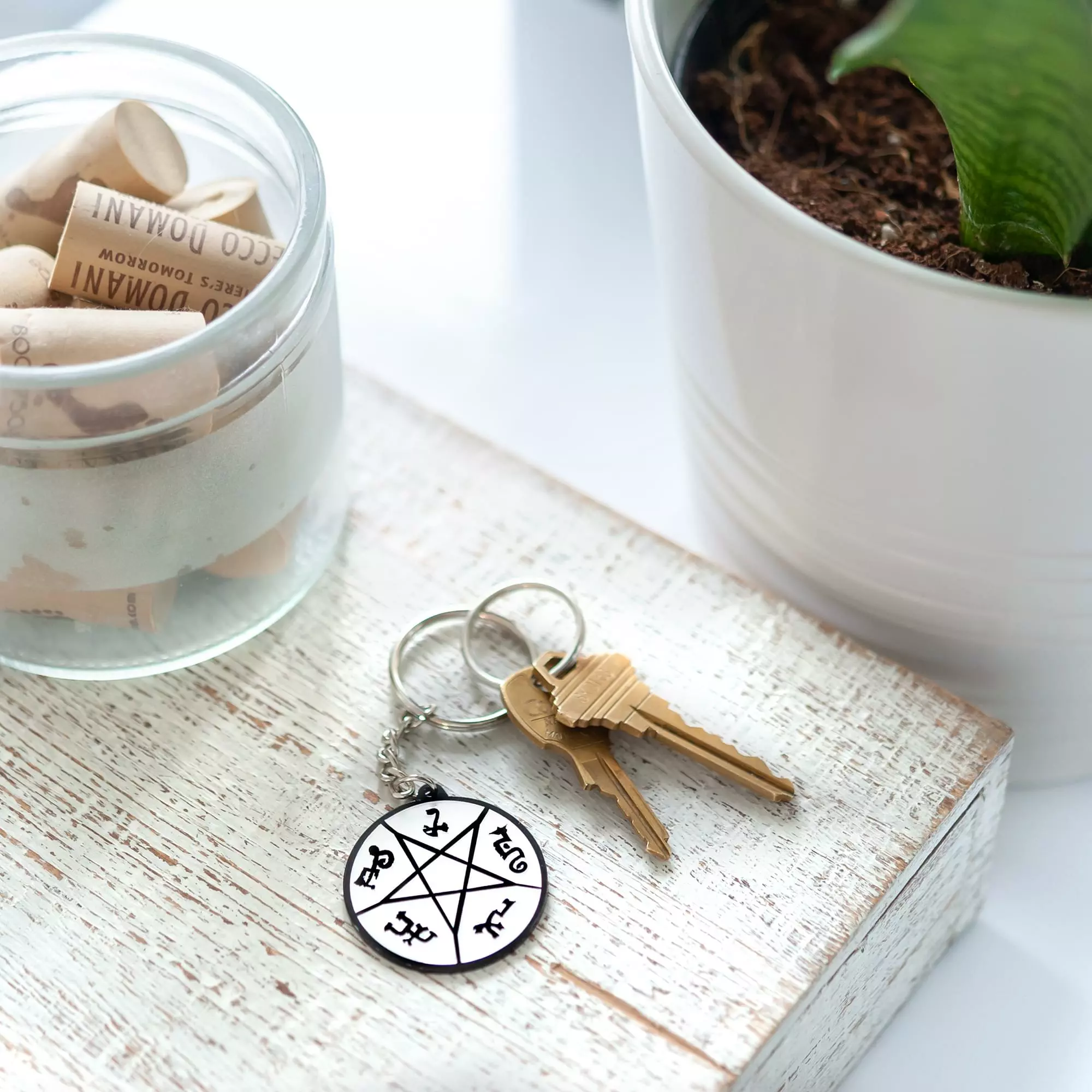 Just Funky Supernatural Devil's Trap Soft Enamel/Metal Key Chain 7 Just Funky Supernatural Devil's Trap Soft Enamel/Metal Key Chain - Image 5