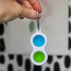Toynk Push Pop Toy 2-Button Keychain | Blue/Green 14 Toynk Push Pop Toy 2-Button Keychain | Blue/Green -Bioworld Shop TNK 93060 CF